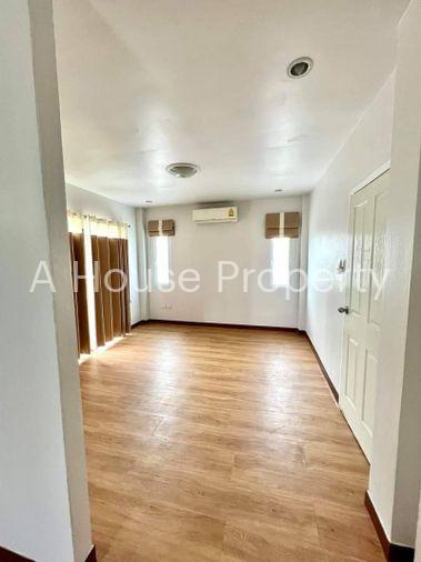 รูป บ้านเดี่ยวมือ 2 หมู่บ้านเดอะ ทรี หนองขาม ศรีราชา ชลบุรี - รูปที่ 8/12
