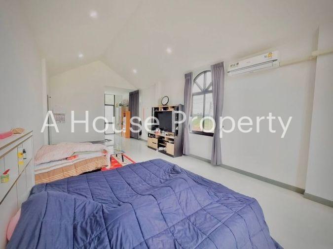 picture Home Office Sriracha, great location, natural view, Khao Khan Song community area. - 17/21