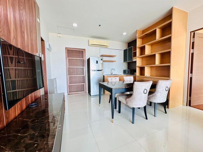 picture For Rent : Casalunar Paradiso, a resort style condo. On a private beach (2 bedrooms, 95 sq m) - 6/24