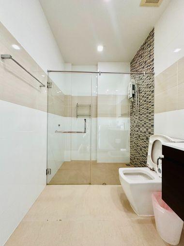 picture For Rent : Casalunar Paradiso, a resort style condo. On a private beach (2 bedrooms, 95 sq m) - 21/24