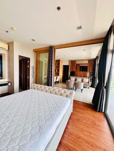 picture For Rent : Casalunar Paradiso, a resort style condo. On a private beach (2 bedrooms, 95 sq m) - 19/24