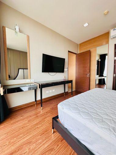 picture For Rent : Casalunar Paradiso, a resort style condo. On a private beach (2 bedrooms, 95 sq m) - 11/24