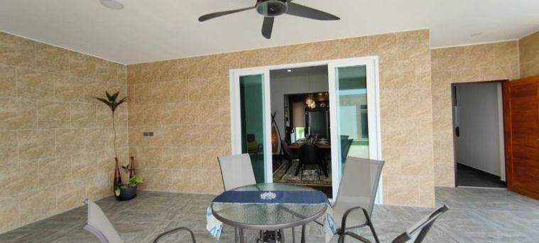 picture Pool Villa Pattaya, large house, Huai Yai zone, Bang Lamung, Chonburi. - 8/14