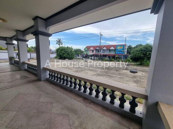 รูป ขายบ้านเดี่ยวศรีราชา หลังใหญ่ รีโนเวทใหม่ โซนเขาเขียว - รูปที่ 3/19