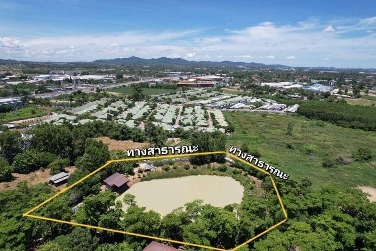 picture Land for sale in Bueng Sri Racha, prime location near Sahapat Group. - 4/10