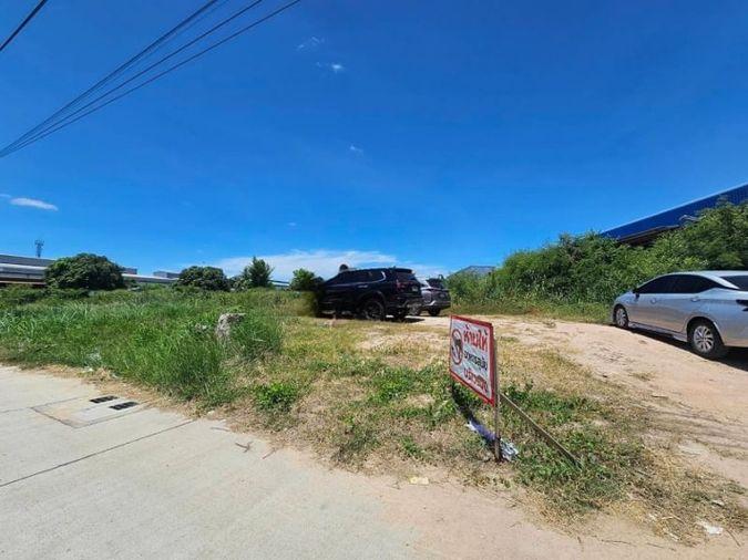picture Sri Racha Lake land, orange area, industrial area Sahapat Machine Zone - 10/10