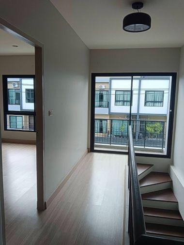 picture for sale with tenants The Triple Sukhumvit 113-Srinakharin     3 Floors - 14/23