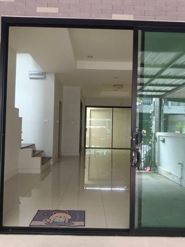 picture for sale with tenants The Triple Sukhumvit 113-Srinakharin     3 Floors - 19/23
