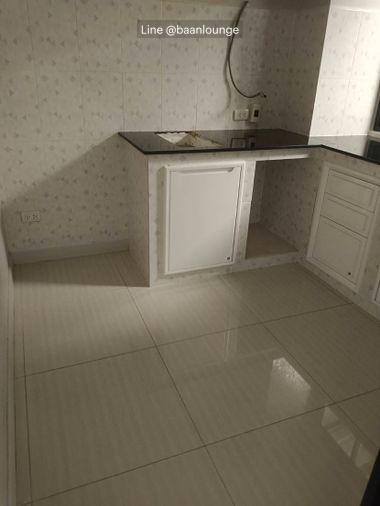 picture for sale with tenants The Triple Sukhumvit 113-Srinakharin 3 Floors - 7/23