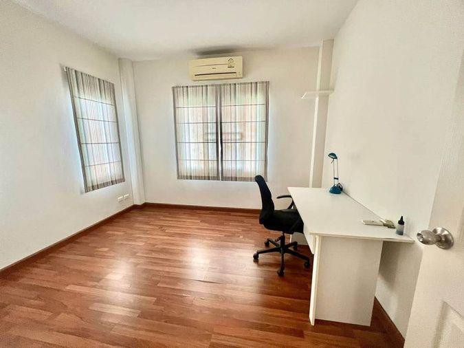 รูป บ้านคาซาลูน่า (ติดทะเลบางแสน) - บ้านเดี่ยวให้เช่า 3 ห้องนอน - เงียบสงบเป็นส่วนตัว ความปลอดภัยสูง - รูปที่ 4/15