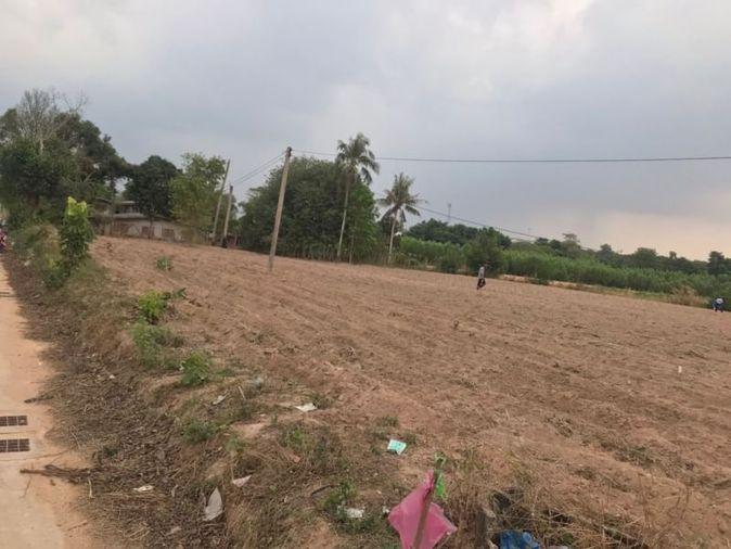 picture Bo Win land for sale Behind Piyawet Sriracha Hospital, Chonburi - 2/4