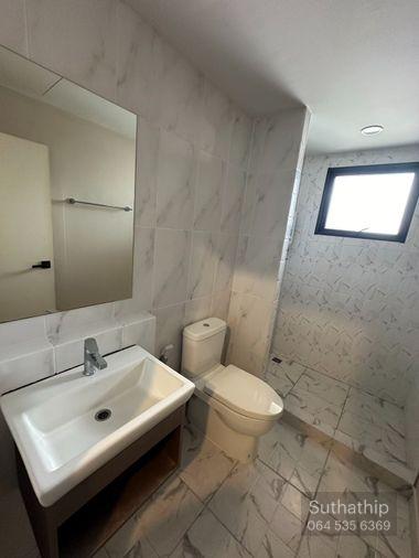 picture Pet friendly house for rent Baan Klang Muang Sri Nakarin-On Nut, Soi Onnut 70/1 (Rt-01) - 16/31