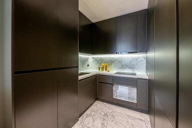 picture Khun by Yoo Thonglor Room size 82 sq m - 25/30