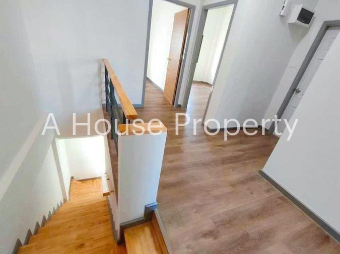 picture Second-hand townhome, Naga Village Project, Mueang, Chonburi. - 4/15