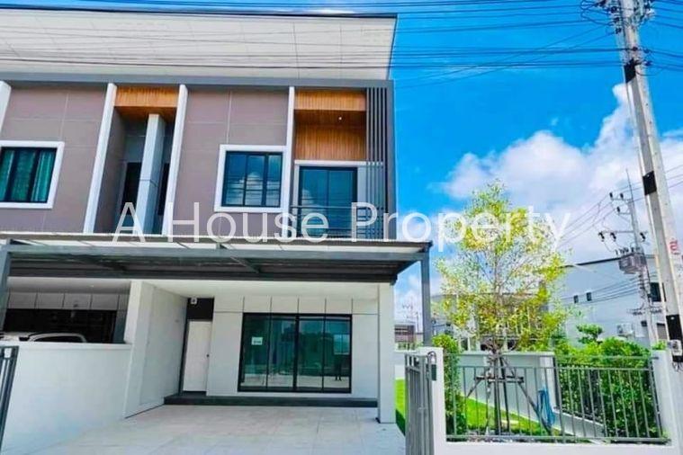 picture Second-hand townhome, Naga Village Project, Mueang, Chonburi. - 1/15