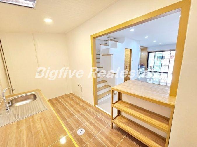 รูป  A67-042 🌟 ขายทาวน์เฮ้าส์ 2 ชั้น หมู่บ้านพิชาดา  ต้นถ.บ้านกล้วย-ไทรน้อย ตกแต่งใหม่พร้อมอยู่ - รูปที่ 8/12
