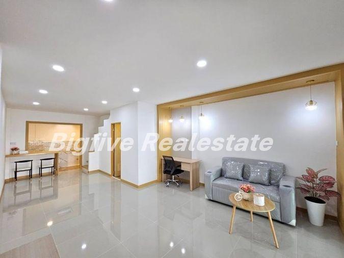 รูป  A67-042 🌟 ขายทาวน์เฮ้าส์ 2 ชั้น หมู่บ้านพิชาดา  ต้นถ.บ้านกล้วย-ไทรน้อย ตกแต่งใหม่พร้อมอยู่ - รูปที่ 4/12