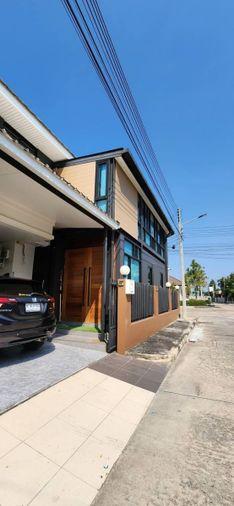 picture Second-hand detached house, Baan Phattharaphon 2 project, Samet, Mueang Chonburi - 8/11