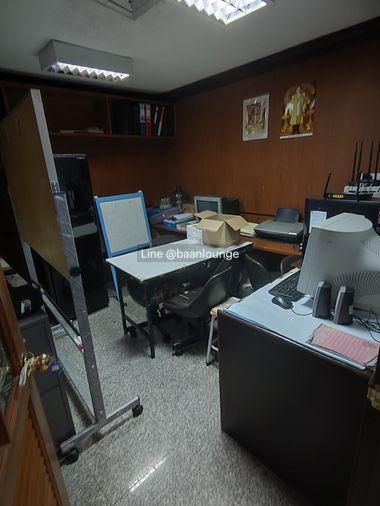 picture Phayathai Plaza near BTS Phaya Thai and Airport Link Ratchathewi. - 4/11
