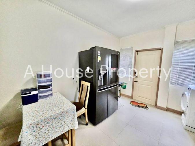 picture Second-hand detached house, Supalai Parkville Project, Sriracha, Chonburi. - 7/14
