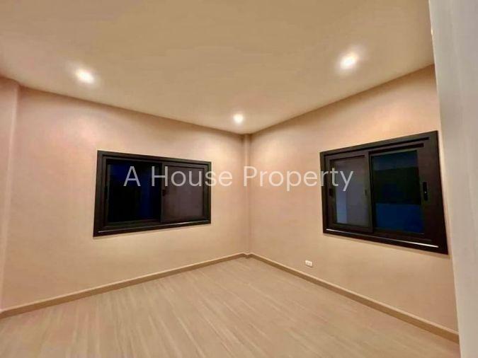 picture Second hand detached house for sale Supalai Pride Sriracha Chonburi Project - 12/16