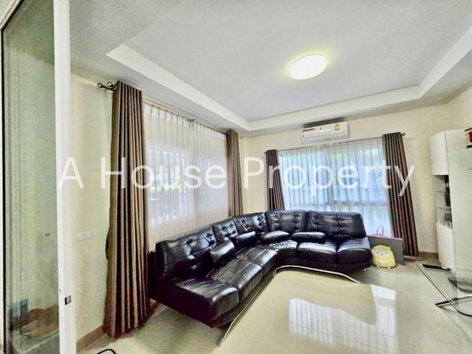 picture Second-hand detached house, Supalai Parkville Project, Sriracha, Chonburi. - 4/14
