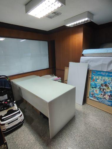 picture  Phayathai Plaza near BTS Phaya Thai and Airport Link Ratchathewi. - 8/11