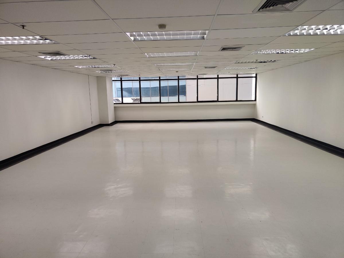 รูป Phayathai Plaza (พญาไท พลาซ่า)   ขนาด 136 ตรม ใกล้ทางหนีไฟ - รูปที่ 1/6