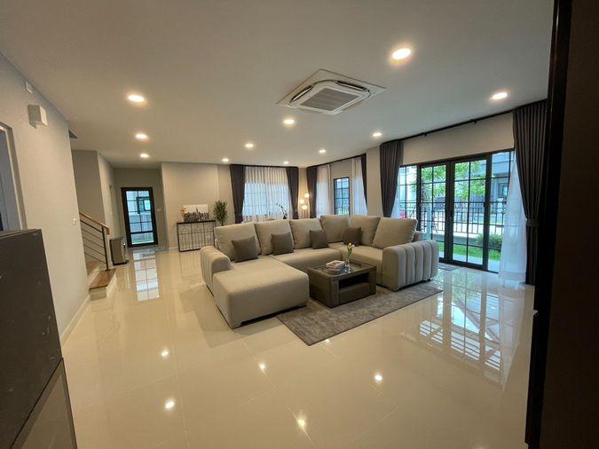 picture Centro Bangna, house for rent, close to Mega Bangna (Rt-01)   - 8/36