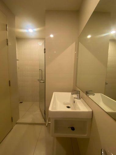 picture For rent 📌 Life Asoke 📌 complete furniture and electrical appliances, near MRT Phetchaburi - 14/17