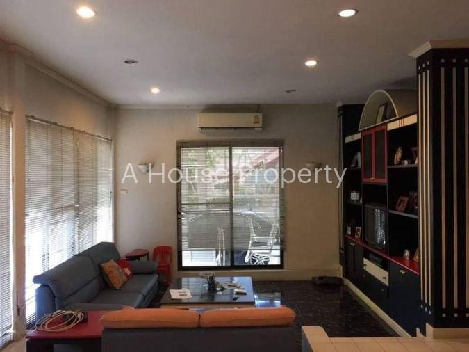 picture Second-hand detached house, Sriracha, Pha Daeng Garden Ville Project, Sriracha, Chonburi - 2/16