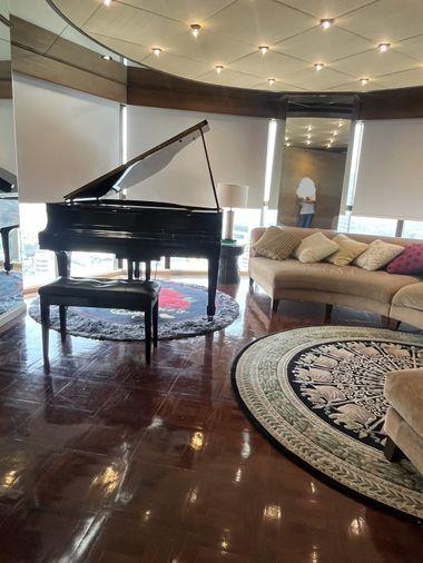 picture Penthouses at State Tower Condominium    2 bedrooms, 2 bathrooms - 12/21