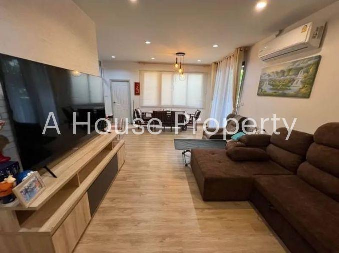 picture Second-hand detached house, Golden Prive Bangsaen-Nongmon project, Chonburi - 2/18