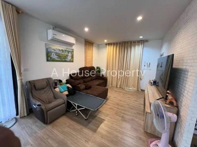 รูป บ้านเดี่ยวมือสอง โครงการโกลเด้น พรีเว่ บางแสน-หนองมน ชลบุรี - รูปที่ 3/18