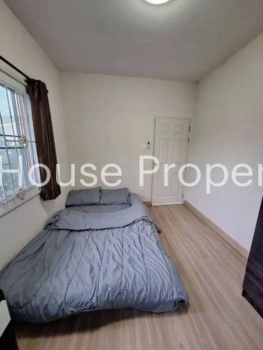 picture Second-hand semi-detached house, Bang Phra, Manirin Village Project, Bang Phra, Chonburi - 9/19