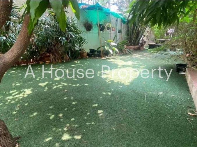 picture Second-hand semi-detached house, Bang Phra, Manirin Village Project, Bang Phra, Chonburi - 18/19