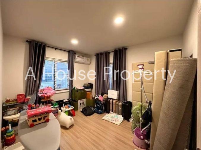 picture Beautiful second-hand house for sale, Grand Valley project, Liang Nong Mon, Chonburi - 10/17