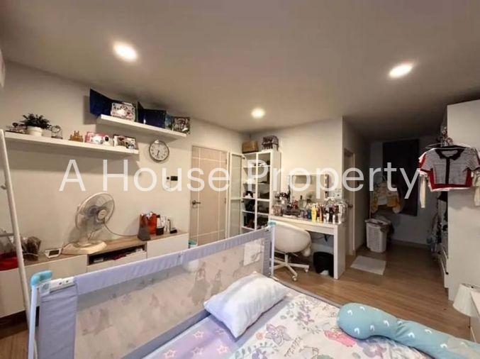picture Beautiful second-hand house for sale, Grand Valley project, Liang Nong Mon, Chonburi - 8/17