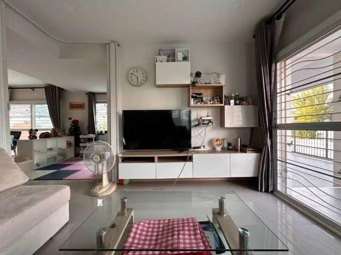 picture Beautiful second-hand house for sale, Grand Valley project, Liang Nong Mon, Chonburi - 4/17