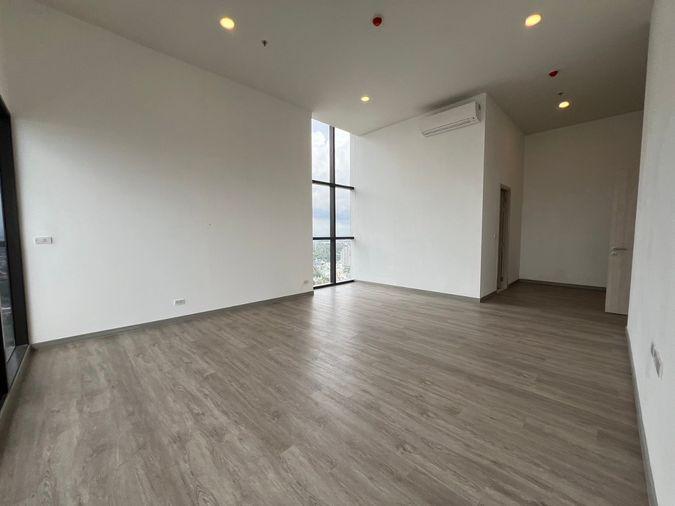 รูป คอนโดใจกลางเมืองศรีราชา ราคา 35 ล้านบาท  Penthouse - รูปที่ 8/15