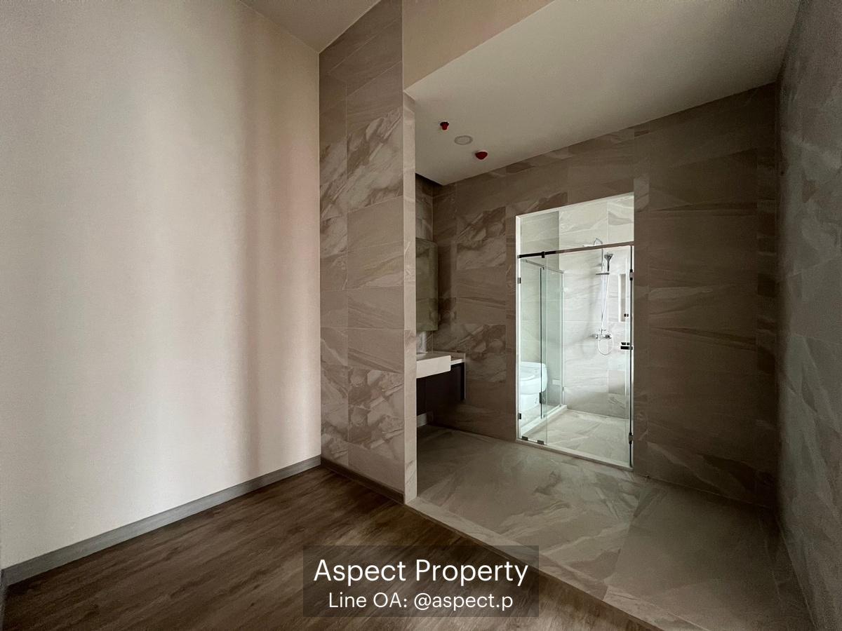 รูป คอนโดใจกลางเมืองศรีราชา ราคา 35 ล้านบาท Penthouse - รูปที่ 11/15