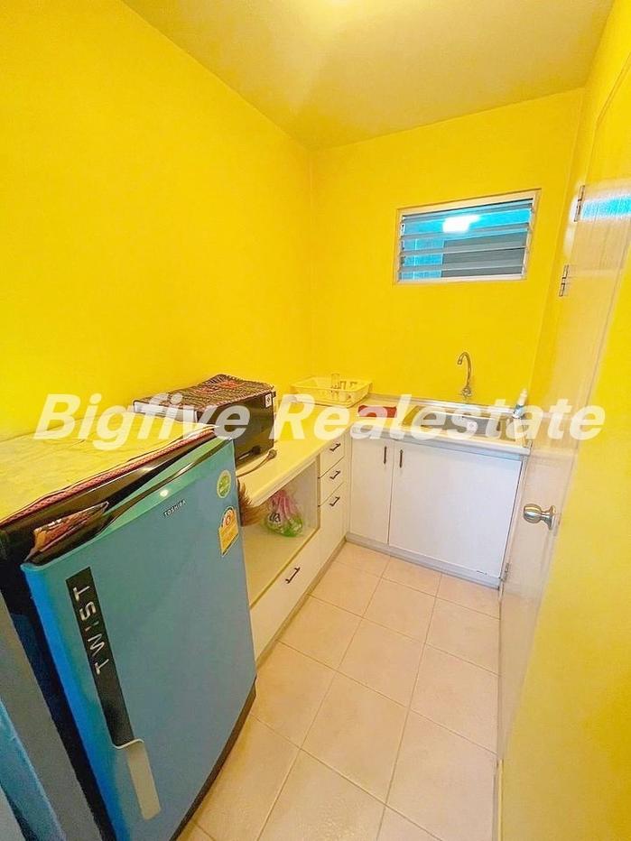 รูป    A67-053 ✨  ขายถูก *** ลุมพินีคอนโดทาวน์รัตนาธิเบศร์  ห้องใหญ่ 37 ตรม ชั้น 1 ห้องมุม  ใกล้สถานีรถไฟฟ้าสายสีม่วงแยกนนทบุรี 1  ร่มรื่น✨ - รูปที่ 4/8