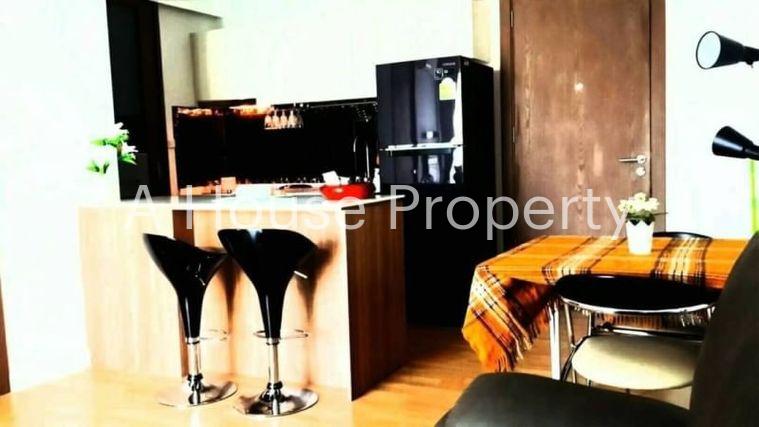 รูป ขายคอนโดกรีนเลค ศรีราชา ราคาถูก ตกแต่งครบ พร้อมเข้าอยู่ - รูปที่ 5/7