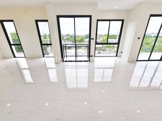 picture Home office, prime location, avoid Nong Mon, Bangsaen, Chonburi - 4/13