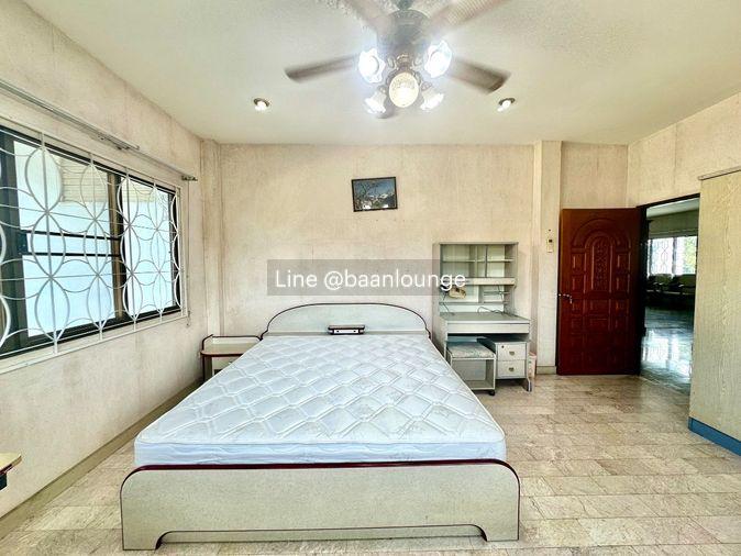 picture House for rent Soi Borommaratchachonnani 77 - 45/49