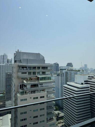 picture The ESSE Asoke, 1 Bedroom, 1 Bathroom  - 17/18