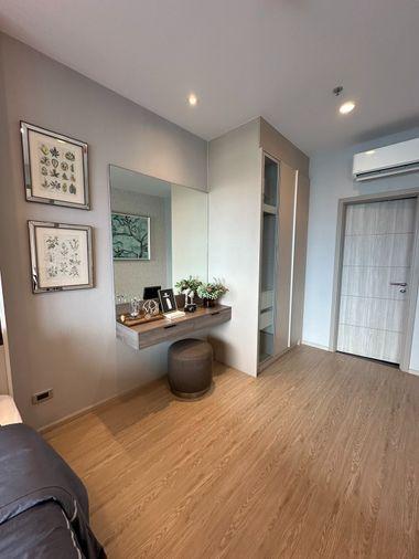 picture Urgent Sale The Symphony - 1 bed - Beachfront Condo with private beach, paradise for relaxation - 15/15