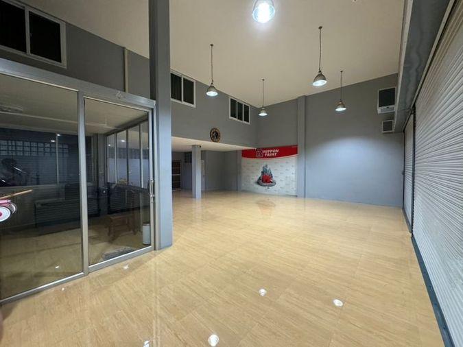 picture Second-hand 3-storey commercial building on Sukprayoon Road, Road No. 315, Chonburi - 4/13