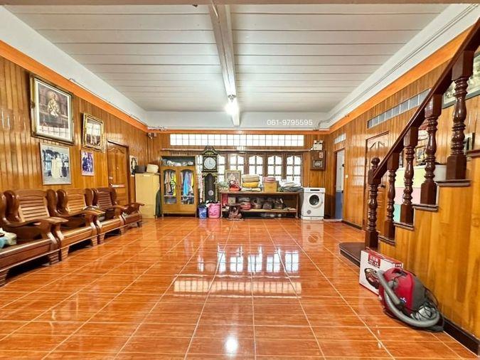 picture Bang Phra land, beautiful plot with buildings, near Bang Phra beach - 7/18