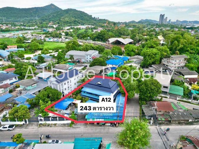picture Bang Phra land, beautiful plot with buildings, near Bang Phra beach - 1/18